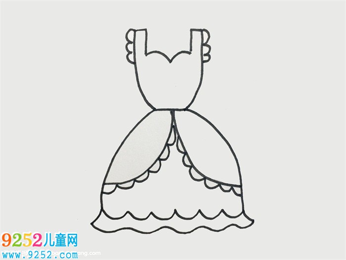 一步一步教我畫長裙子