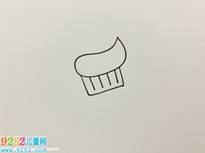 牙刷<a href=http://www.inspiredelm.com/jianbihua/ target=_blank class=infotextkey>簡筆畫</a>教程，牙刷的畫法