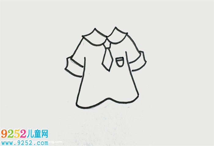 女生校服畫法