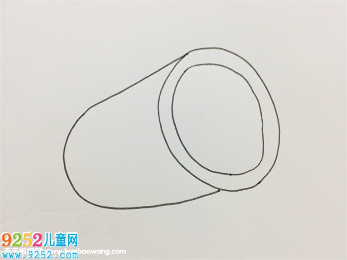 簡單的望遠(yuǎn)鏡怎么畫
