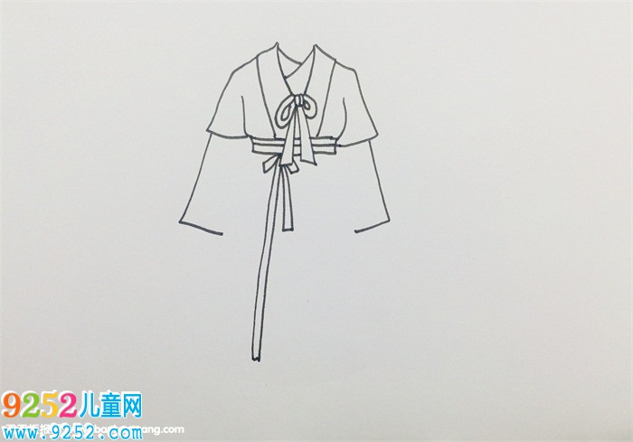 古裝怎么畫(huà)簡(jiǎn)單又漂亮