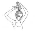 綁頭發(fā)的女孩怎么畫_綁頭發(fā)的女孩的兒童畫作品