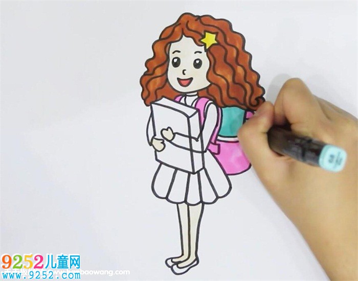 卷發(fā)女孩<a href=http://www.inspiredelm.com/jianbihua/ target=_blank class=infotextkey>簡(jiǎn)筆畫</a>