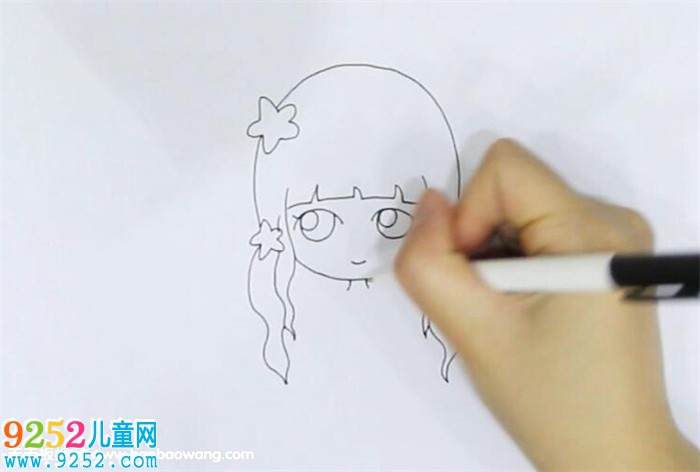 馬尾女孩<a href=http://www.inspiredelm.com/jianbihua/ target=_blank class=infotextkey>簡(jiǎn)筆畫(huà)</a>