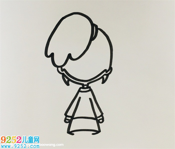 女生扎馬尾背影<a href=http://www.inspiredelm.com/jianbihua/ target=_blank class=infotextkey>簡(jiǎn)筆畫</a>