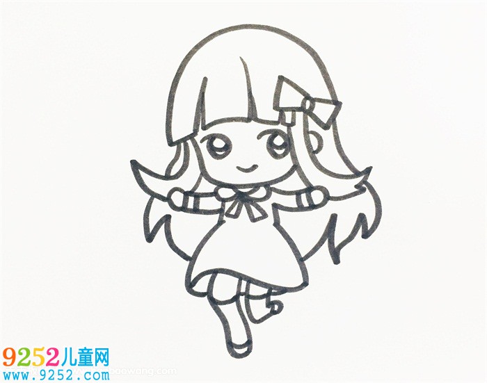 長(zhǎng)發(fā)女孩<a href=http://www.inspiredelm.com/jianbihua/ target=_blank class=infotextkey>簡(jiǎn)筆畫</a>步驟