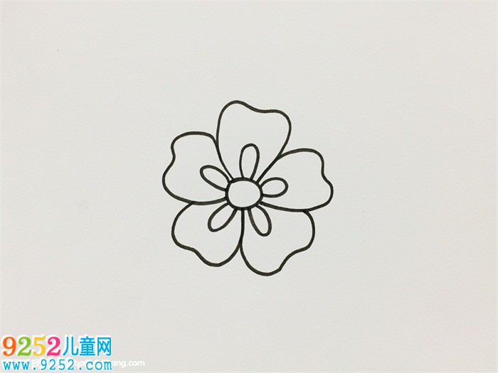 如何畫五瓣花