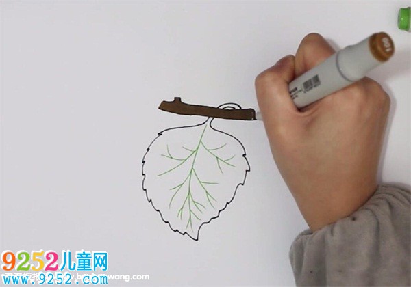 桑葉<a href=http://www.inspiredelm.com/jianbihua/ target=_blank class=infotextkey>簡筆畫</a>
