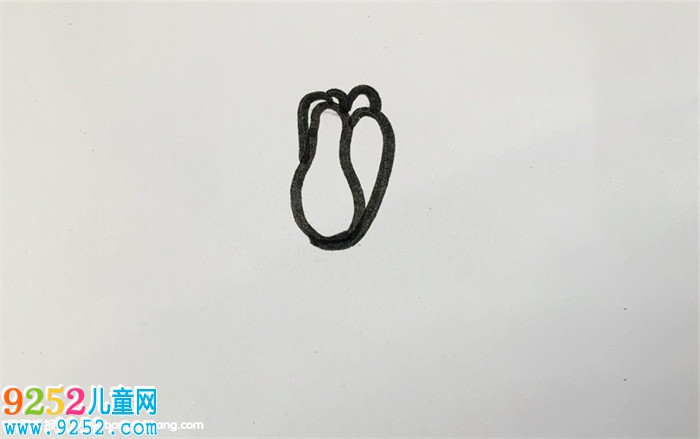 花瓣怎么畫簡(jiǎn)單好看