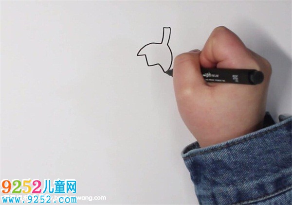 茄子<a href=http://www.inspiredelm.com/jianbihua/ target=_blank class=infotextkey>簡(jiǎn)筆畫(huà)</a>