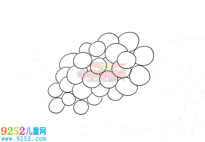 一串葡萄<a href=http://www.inspiredelm.com/jianbihua/ target=_blank class=infotextkey>簡筆畫</a>怎么畫，一串葡萄<a href=http://www.inspiredelm.com/jianbihua/ target=_blank class=infotextkey>簡筆畫</a>簡單
