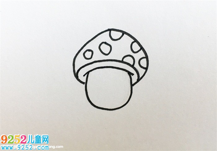 蘑菇頭怎么畫