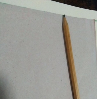 簡單的公雞<a href=http://www.inspiredelm.com/jianzhi/ target=_blank class=infotextkey>剪紙</a>教程