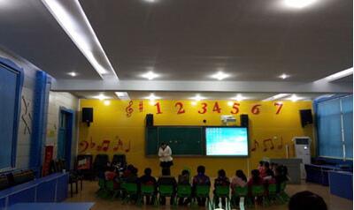 小班上學(xué)期教育筆記《讓幼兒敢說(shuō)、想說(shuō)、會(huì)說(shuō)》