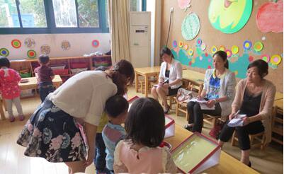 幼兒小班語言<a href=http://www.inspiredelm.com/jiaoan/ target=_blank class=infotextkey>教案</a>《六一到》