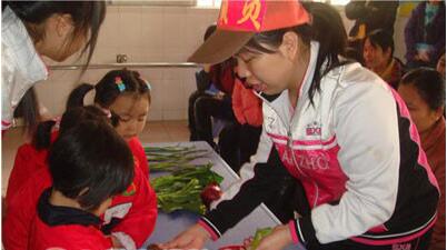 幼兒園小班語言公開課<a href=http://www.inspiredelm.com/jiaoan/ target=_blank class=infotextkey>教案</a>《蘿卜回來了》