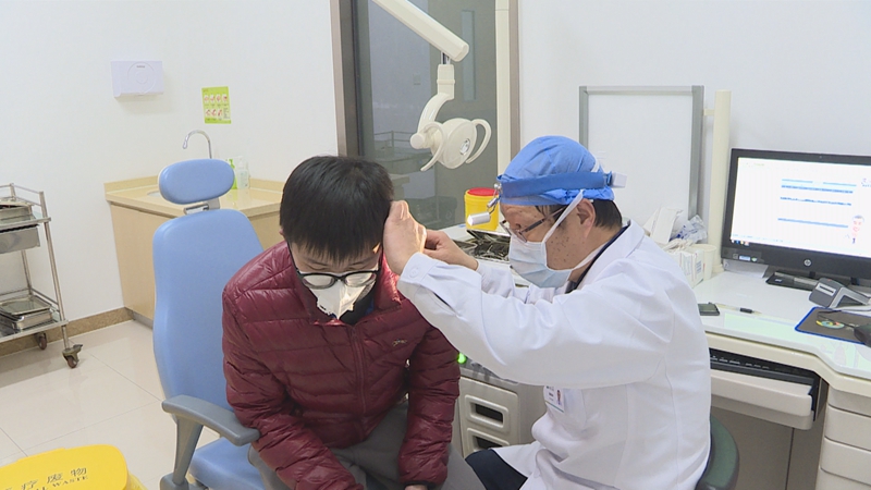 2020小學(xué)抗擊新型肺炎文字第一線口號
