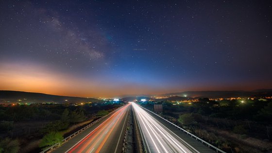 為什么高速公路上沒有路燈？