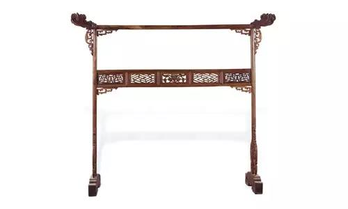 衣 架