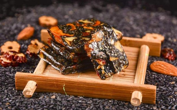 東阿怎么讀,東阿的拼音是什么,阿膠的作用與功效？