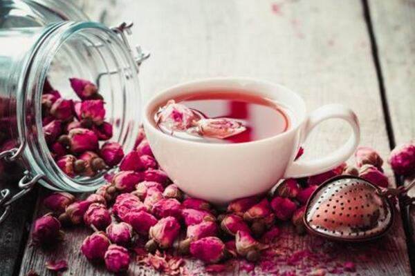 玫瑰花茶可以豐胸嗎，需要與其他食物一同搭配才行