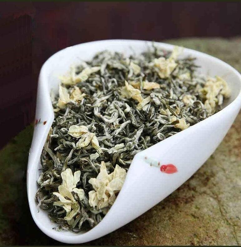 茉莉花茶有什么功效，具有清熱解毒、理氣安神等功效
