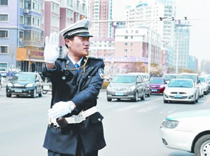 腦筋急轉(zhuǎn)彎：為什么說交通警察比其他經(jīng)常更強(qiáng)壯？