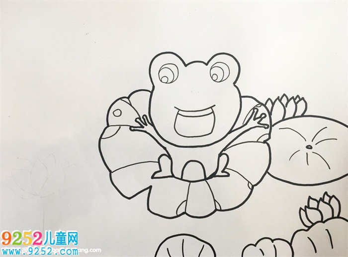 畫一張夏天為主題的畫