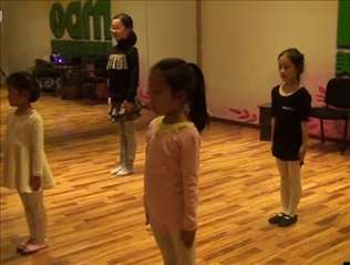 少兒舞蹈《月兒》