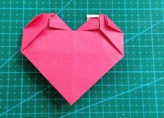 如何折疊LOVE文字愛心<a href=http://www.inspiredelm.com/zhezhi/ target=_blank class=infotextkey>折紙</a>步驟圖