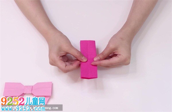 蝴蝶結(jié)的折法