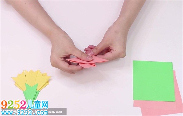 康乃馨怎么折