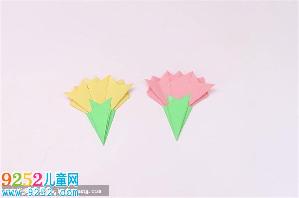康乃馨怎么折