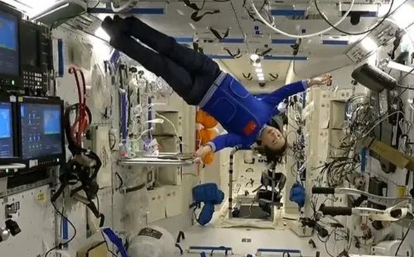2021中國空間站天宮課堂首次太空授課觀后感<a href=http://www.inspiredelm.com/zuowen/ target=_blank class=infotextkey>作文</a>5篇